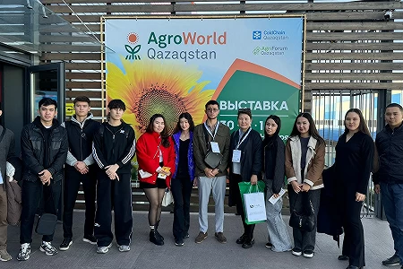 Студенты АТУ на Центрально-Азиатской международной выставке AgroWorld Qazaqstan 2024