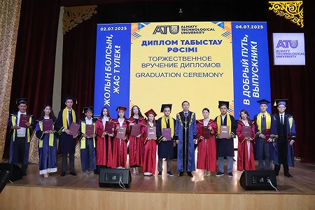 В АТУ состоялось вручение Дипломов выпускникам Факультета экономики и бизнеса!