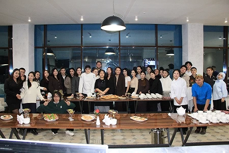 Центр креативности провёл практический мастер-класс Food Lab для студентов в рамках программы профессионального клуба.