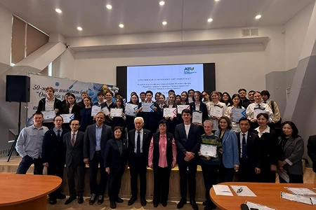 Конференция объединила школьников, студентов, магистрантов, ученых и представителей индустрии