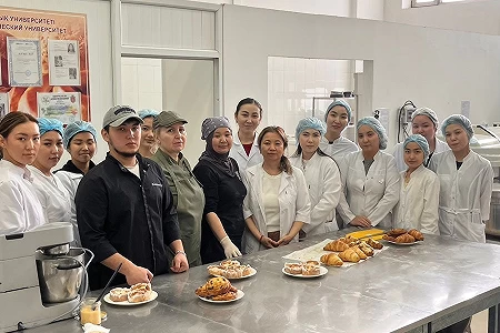 Для студентов АТУ состоялся уникальный мастер-класс от представителей международной сети пекарен Le Pain Quotidien