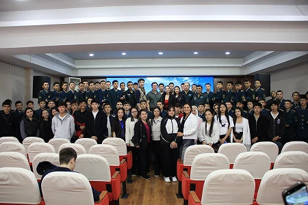 В Алматинском Технологическом Университете прошла встреча, посвященная популяризации здорового образа жизни.