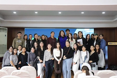 В АТУ состоялась гостевая лекция о профессиях будущего в индустрии дизайна