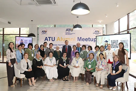 АТУ-да дәстүрлі ATU ALUMNI MEETUP түлектер кездесуі өтті