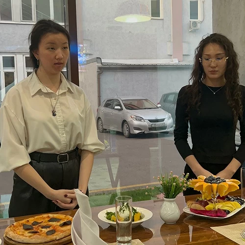 Проведение мастер-класса по приготовлению коктейлей и фруктовой нарезки, для студентов 3-го курса специальности «Ресторанное дело и гостиничный бизнес» на территории учебно-гостиничного комплекса унив