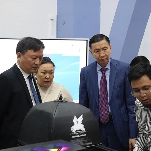 Казахстанско-Китайский Центр научных исследований для устойчивого развития АТУ и HUUC. №4